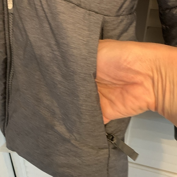 The North Face Girls Reversible Mossbud Swirl Jacket M (10/12) Heather Grey Coat - Picture 6 of 16